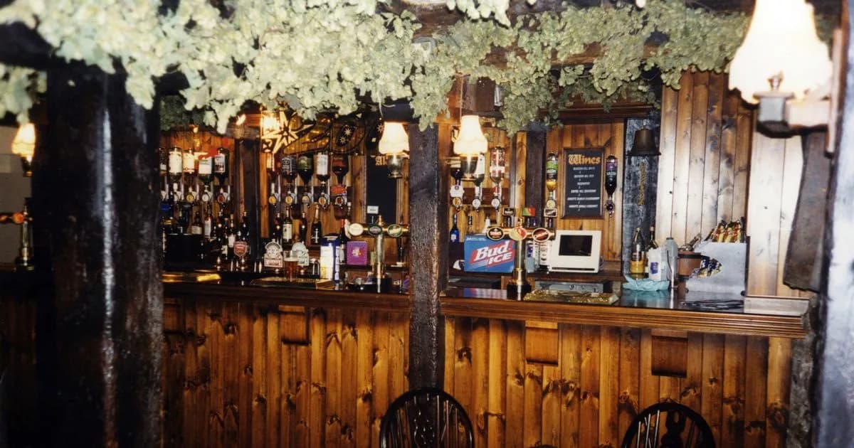 Shut down Newcastle pub with 'footsteps on the stairs' makes UK's scariest list | Chronicle Live